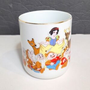 Disney Snow White Vintage Porcelain Cup Mug Gold Trim 1970s NWT